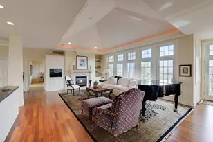 15330 Masons Pointe, Eden Prairie, MN 55347 - Photo 17