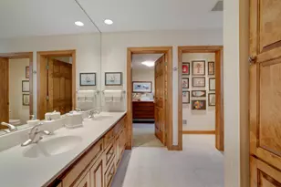 15330 Masons Pointe, Eden Prairie, MN 55347 - Photo 41