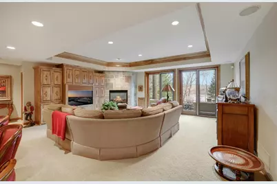 15330 Masons Pointe, Eden Prairie, MN 55347 - Photo 11