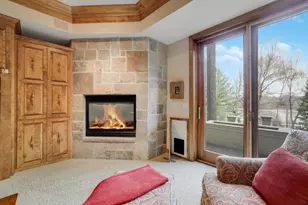 15330 Masons Pointe, Eden Prairie, MN 55347 - Photo 35