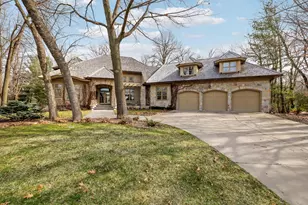 15330 Masons Pointe, Eden Prairie, MN 55347 - Photo 3