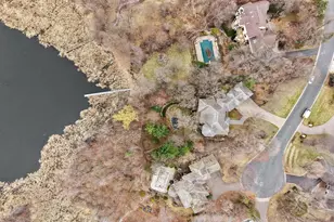 15330 Masons Pointe, Eden Prairie, MN 55347 - Photo 51