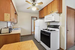 4442 Toledo Ave N, Robbinsdale, MN 55422 - Photo 11