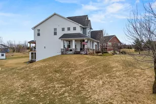 710 Crest Curve, Hudson, WI 54016 - Photo 45