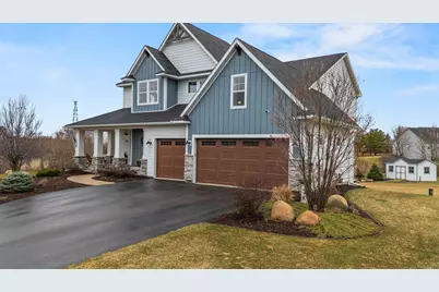 710 Crest Curve, Hudson, WI 54016 - Photo 5