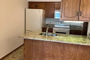 552 Donegal Cir, Shoreview, MN 55126 - Photo 11