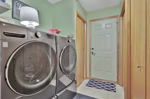 7572 Newbury Rd, Woodbury, MN 55125 - Photo 15