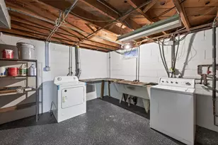 121 Roselawn Ave E, Maplewood, MN 55117 - Photo 25