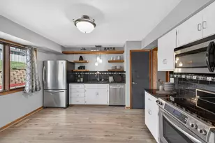 641 20th St NE, Rochester, MN 55906 - Photo 7