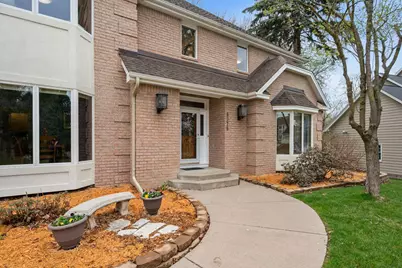 9376 Wedgewood Drive, Woodbury, MN 55125 - Photo 5