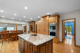 9376 Wedgewood Dr, Woodbury, MN 55125 - Photo 23