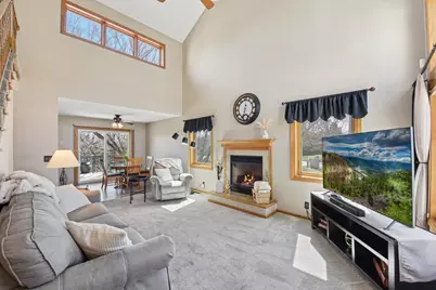 4023 Hadley Avenue N, Oakdale, MN 55128 - Photo 5