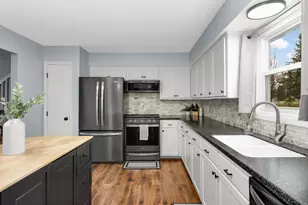 9724 Jackson St NE, Blaine, MN 55434 - Photo 3