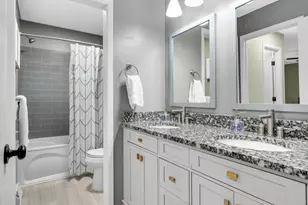 9724 Jackson St NE, Blaine, MN 55434 - Photo 15