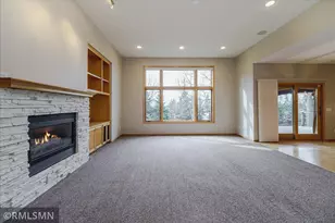 3959 Arlington Dr, Woodbury, MN 55129 - Photo 5