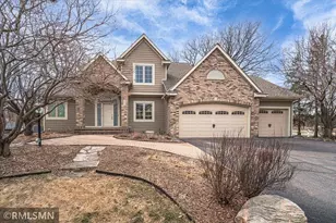 3959 Arlington Dr, Woodbury, MN 55129 - Photo 1