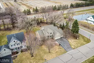 3959 Arlington Dr, Woodbury, MN 55129 - Photo 47