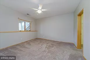 3959 Arlington Dr, Woodbury, MN 55129 - Photo 37