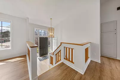 1055 W County Road D, Shoreview, MN 55126 - Photo 9
