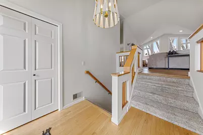 1055 W County Road D, Shoreview, MN 55126 - Photo 7