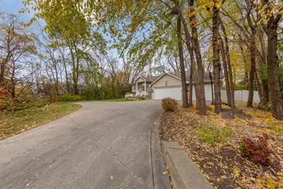 1055 W County Road D, Shoreview, MN 55126 - Photo 3