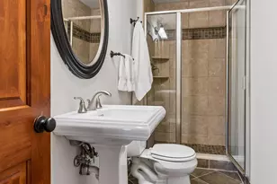 2017 Adeline Ct, Wayzata, MN 55391 - Photo 51