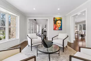 2017 Adeline Ct, Wayzata, MN 55391 - Photo 11