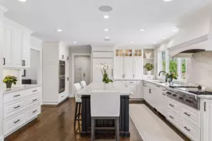 2017 Adeline Ct, Wayzata, MN 55391 - Photo 23