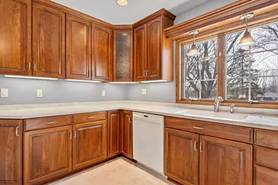 1610 29th Avenue SE, Austin, MN 55912 - Photo 33