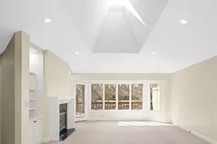 7798 Lochmere Terrace, Edina, MN 55439 - Photo 5