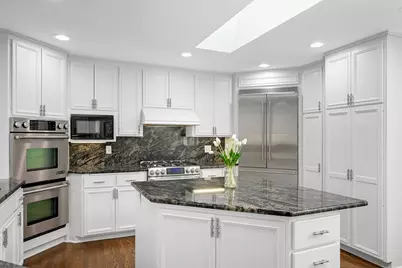 7798 Lochmere Terrace, Edina, MN 55439 - Photo 17