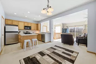 13808 54th Ave N, Plymouth, MN 55446 - Photo 7