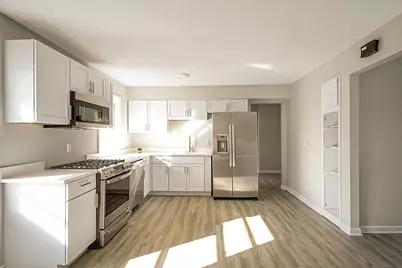 8222 France Avenue N, Brooklyn Park, MN 55443 - Photo 7