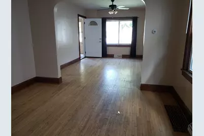 1049 23rd Avenue SE, Minneapolis, MN 55414 - Photo 5