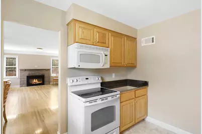 3821 W Broadway Avenue, Robbinsdale, MN 55422 - Photo 9