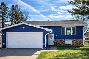 243 Edgeview Dr, Rollingstone, MN 55969 - Photo 1