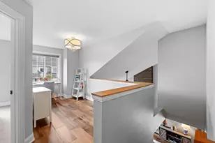 449 Mission Hills Way E, Chanhassen, MN 55317 - Photo 11