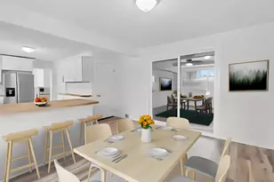 1446 Shryer Ave W, Roseville, MN 55113 - Photo 9