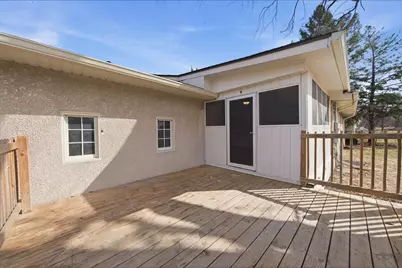 1446 Shryer Avenue W, Roseville, MN 55113 - Photo 33