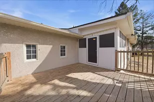 1446 Shryer Ave W, Roseville, MN 55113 - Photo 33