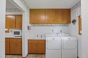 5578 S County Road 45, Owatonna, MN 55060 - Photo 15