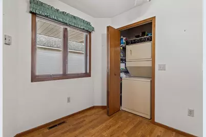 2720 Lake Court Drive #103, New Brighton, MN 55112 - Photo 5