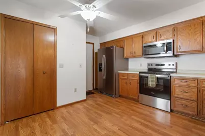 2720 Lake Court Drive #103, Mounds View, MN 55112 - Photo 3