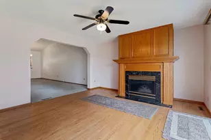 2720 Lake Ct Dr, New Brighton, MN 55112 - Photo 13