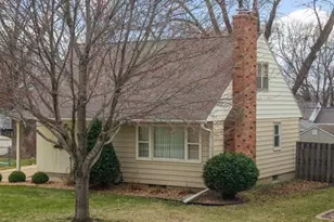 1103 12th Ave NW, Rochester, MN 55901 - Photo 3