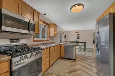 2 6th Avenue S, Sartell, MN 56377 - Photo 9