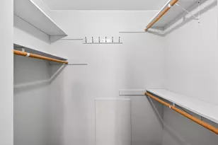 8818 Aldrich Ave S, Bloomington, MN 55420 - Photo 19