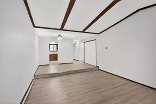 8818 Aldrich Ave S, Bloomington, MN 55420 - Photo 11