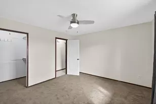 8818 Aldrich Ave S, Bloomington, MN 55420 - Photo 17