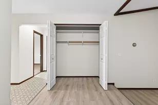 8818 Aldrich Ave S, Bloomington, MN 55420 - Photo 21